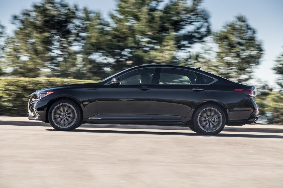  Genesis G80 Sport 2017 года  (NA) (фото 17 из 94)